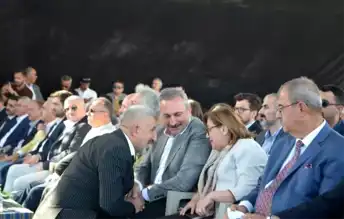 Belediye Başkanı Parti Değiştirdi