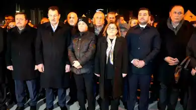 Gaziantep'te Deprem Şehitleri Anıldı