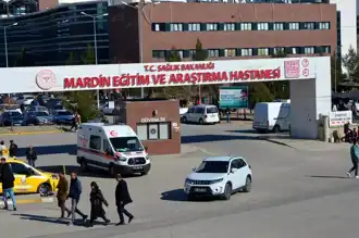 Mardin'de 2 Yaşındaki Çocuk 4. Kattan Düştü: Gaziantep'te Tedavi Altında
