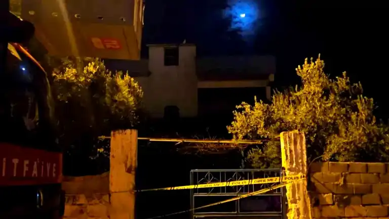 Gaziantep'te Ev Yangını: Şüpheli Ağır Yaralandı