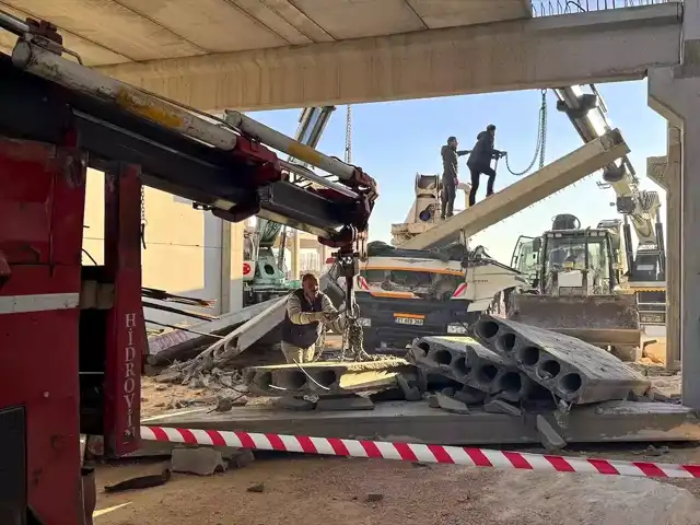 Gaziantep'te Beton Bloğu Kazasında Sürücü Hayatını Kaybetti