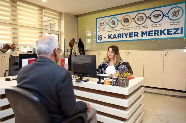 Gençlere İş Kapısı: Yeni Kariyer Merkezi Açıldı