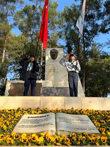 Gaziantep İzcileri Şahinbey Anıtı'nda