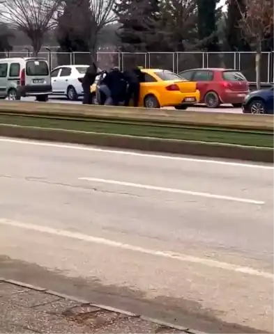 Gaziantep'te Taksiciye Trafik Kavgası Sonucu Saldırı