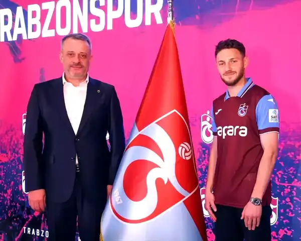 Trabzonspor, Eskihellaç'ı Transfer Etti!
